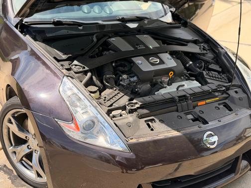 Red 2011 Nissan 370Z Touring