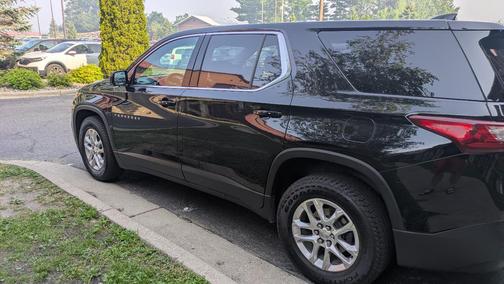 Black 2019 Chevrolet Traverse LS