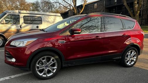 Red 2013 Ford Escape SEL