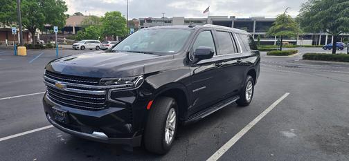 2022 Chevrolet Suburban LT