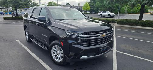 2022 Chevrolet Suburban LT