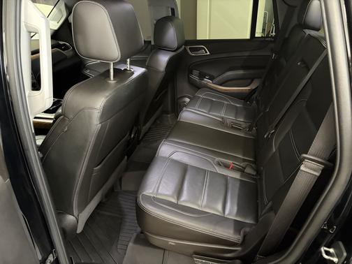Black 2019 GMC Yukon Denali