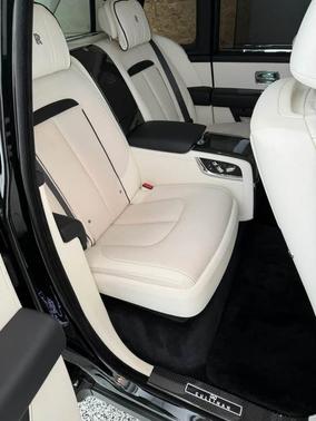 2022 Rolls-Royce Cullinan Black Badge