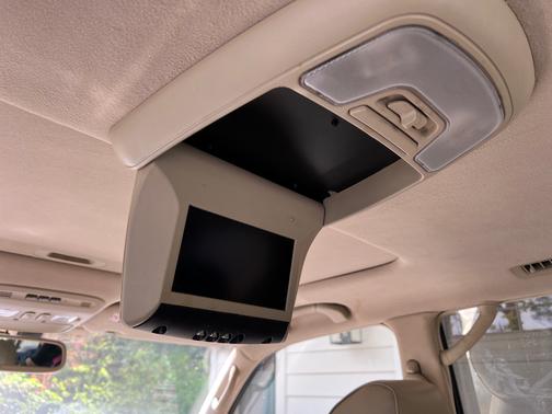 Gold 2003 Lexus LX 470 Base