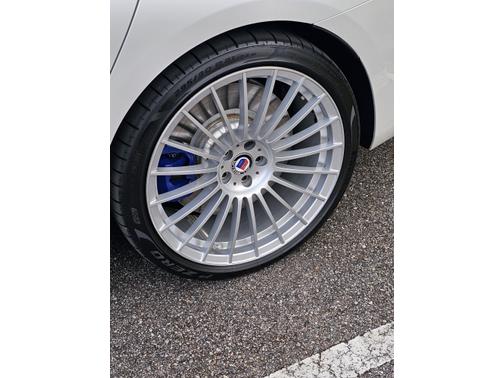 2022 BMW ALPINA B7 xDrive