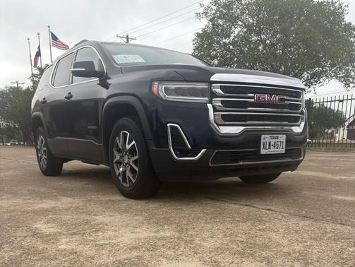 Gray 2022 GMC Acadia SLT