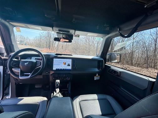 White 2024 Ford Bronco Black Diamond