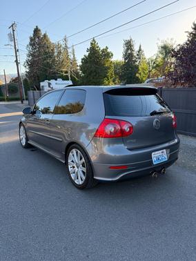 Gray 2008 Volkswagen R32 Base