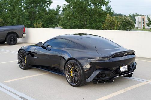 Black 2020 Aston Martin Vantage Base