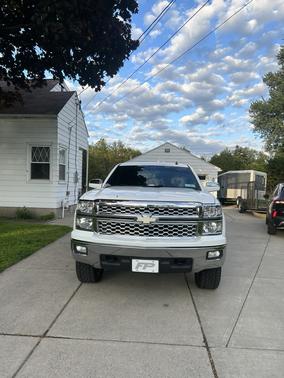 White 2014 Chevrolet Silverado 1500 1LT