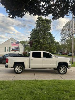 White 2014 Chevrolet Silverado 1500 1LT