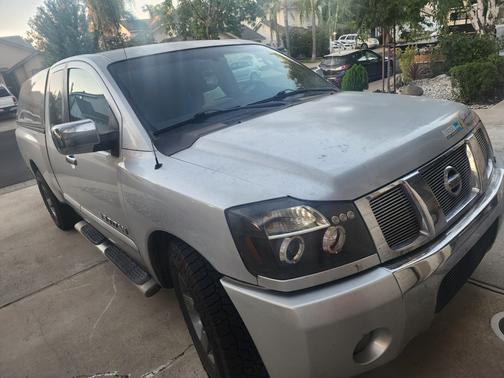 2005 Nissan Titan SE King Cab