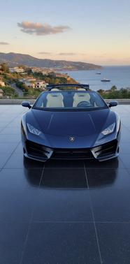Blue 2017 Lamborghini Huracan LP580-2S