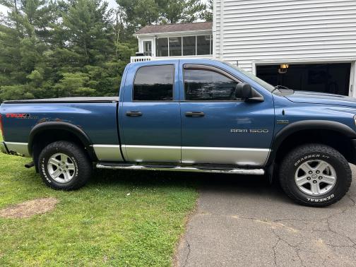 2006 Dodge Ram 1500 SLT Quad Cab