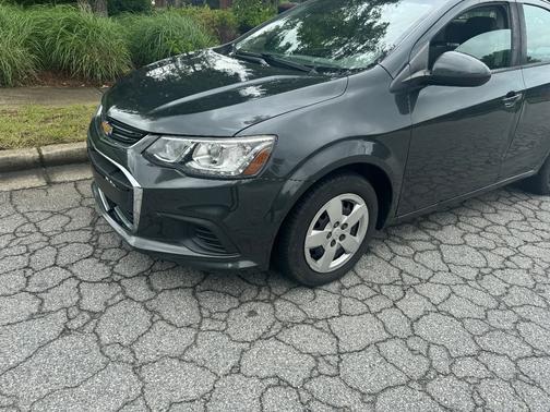 2018 Chevrolet Sonic LS