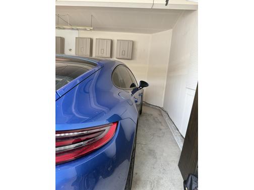 2018 Porsche Panamera Base