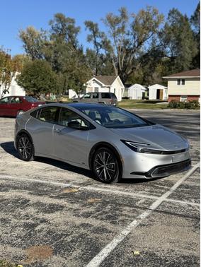 2024 Toyota Prius XLE
