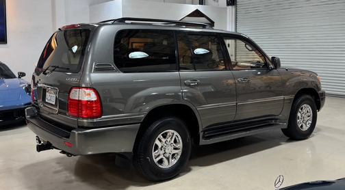 Gray 2000 Lexus LX 470 Base