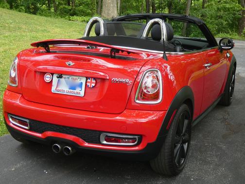 Red 2015 MINI Roadster Cooper S