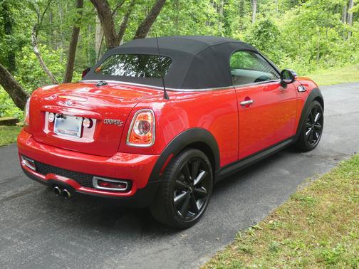 Red 2015 MINI Roadster Cooper S