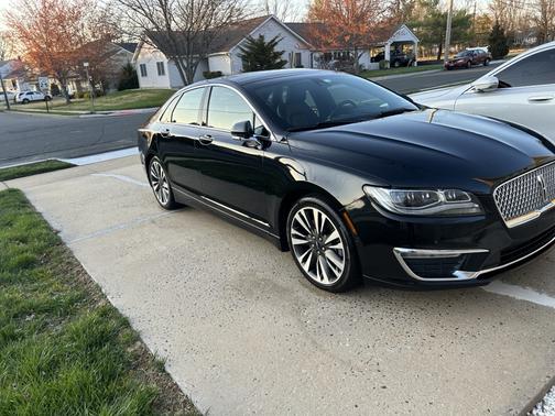 2019 Lincoln MKZ Reserve II