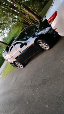 2015 INFINITI Q40 Base