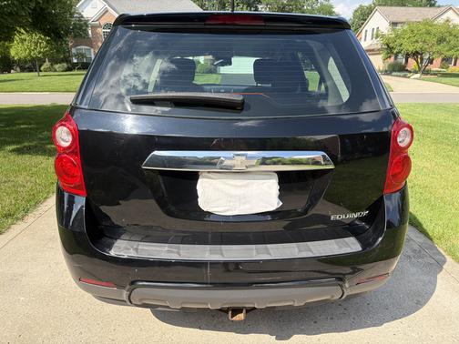 Black 2012 Chevrolet Equinox LS
