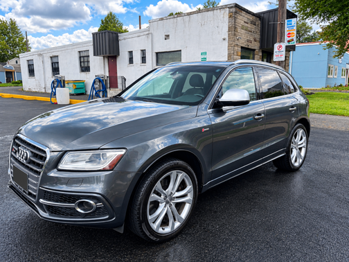 Gray 2015 Audi SQ5 3.0T Premium Plus