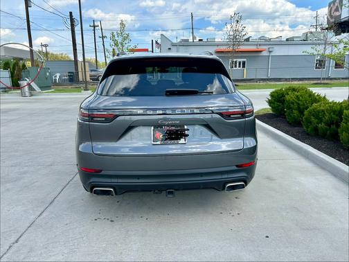Gray 2019 Porsche Cayenne Cayenne