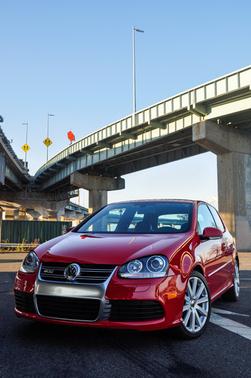 2008 Volkswagen R32 Base