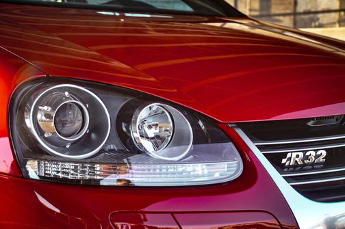 2008 Volkswagen R32 Base