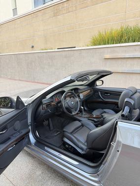 Gray 2011 BMW 328 i