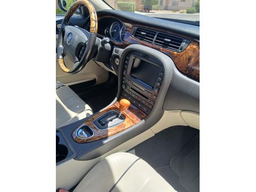2008 Jaguar S-Type 3