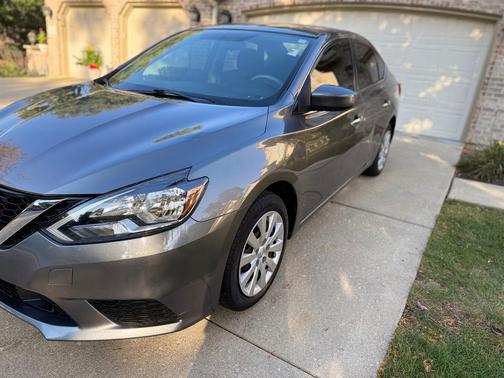 Gray 2019 Nissan Sentra S