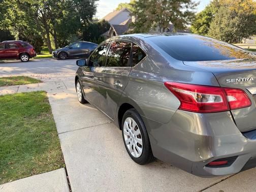 Gray 2019 Nissan Sentra S