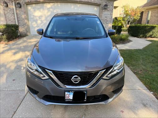 Gray 2019 Nissan Sentra S