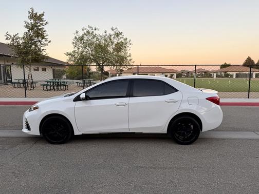 2017 Toyota Corolla SE Special Edition