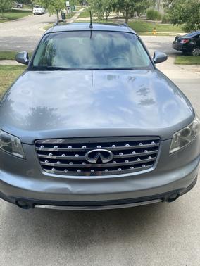 Beige 2008 INFINITI FX35 Base