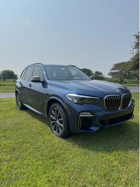 2021 BMW X5 M50i