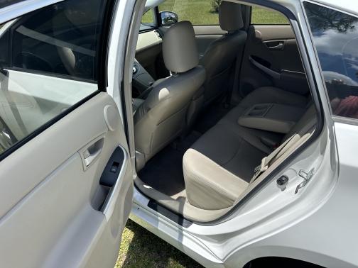 2010 Toyota Prius V
