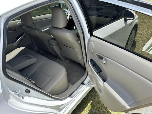 2010 Toyota Prius V
