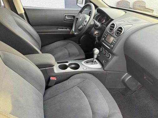 2013 Nissan Rogue SV