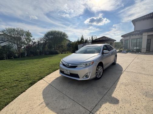 2013 Toyota Camry Hybrid XLE