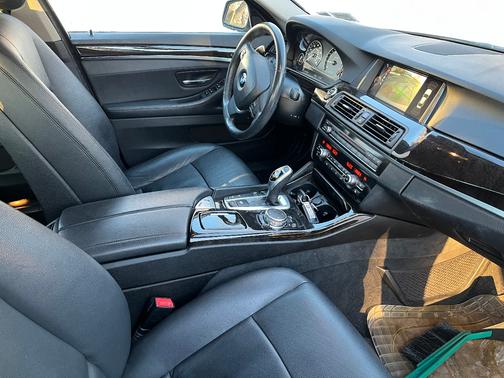 2016 BMW 528 i xDrive