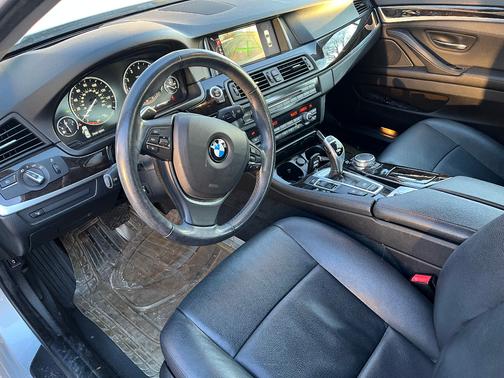 2016 BMW 528 i xDrive