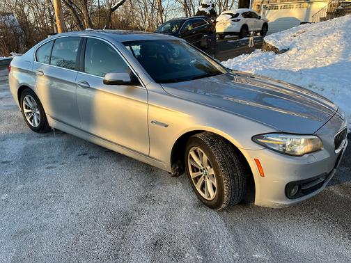 2016 BMW 528 i xDrive