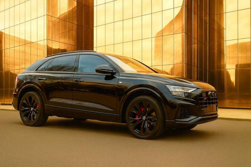 2025 Audi Q8 55 Premium Plus