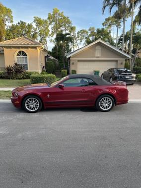 2014 Ford Mustang V6 Premium