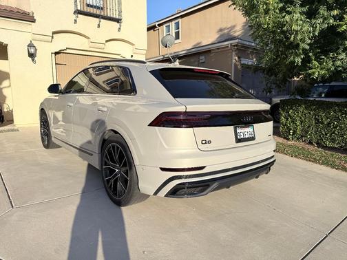 Beige 2023 Audi Q8 55 Prestige