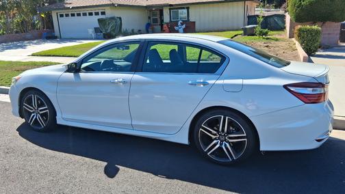 2017 Honda Accord Sport